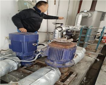 四川中央空調維保現場 四川中央空調維保現場